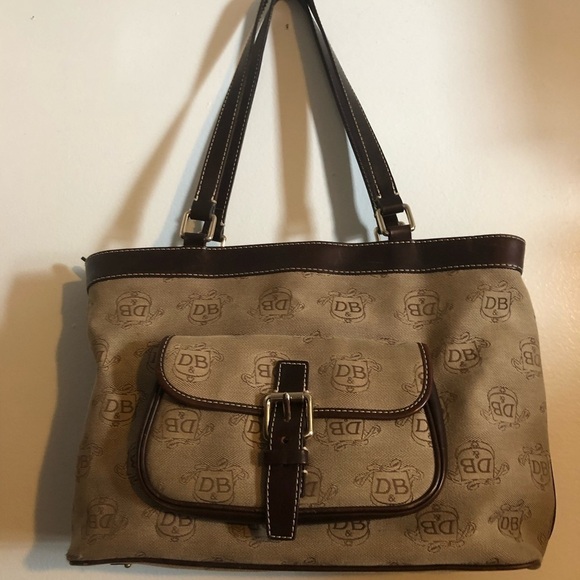 Dooney & Bourke Handbag! - Picture 1 of 2